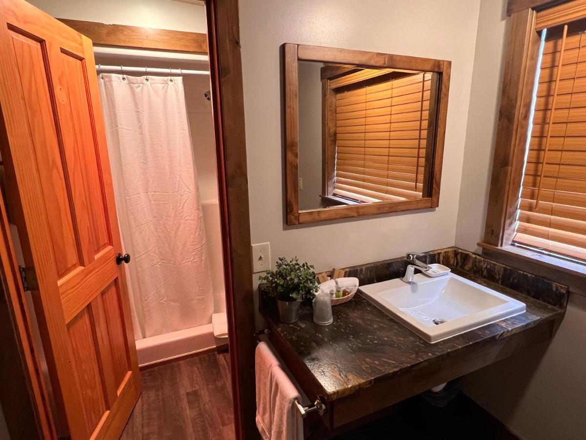 Teton Teepee Lodge Алта Экстерьер фото